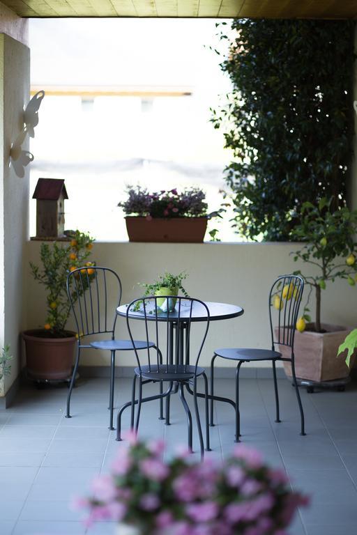 B&B Il Vigneto เมลาโน ภายนอก รูปภาพ